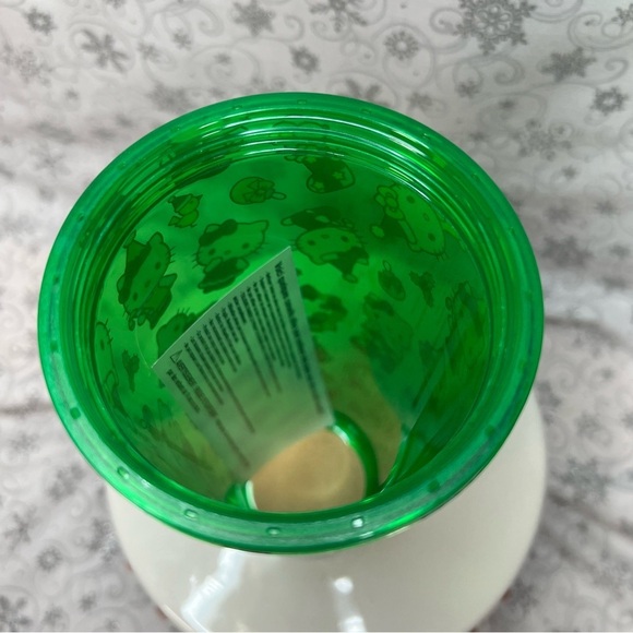 Sanrio Hello Kitty & Joey Christmas Tree Glitter Dome Top 24 Oz Tumbler - Picture 11 of 12